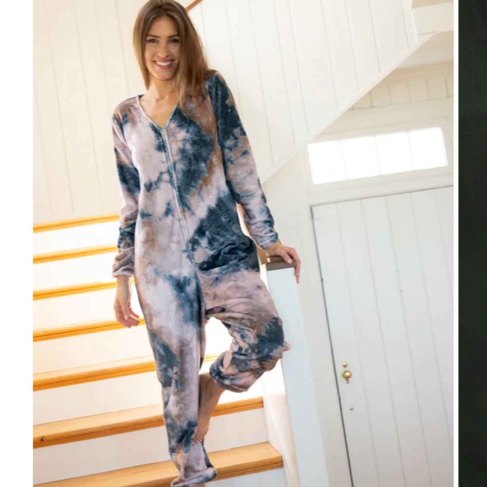 Super soft fleece onesie from Natural Life - XS/S